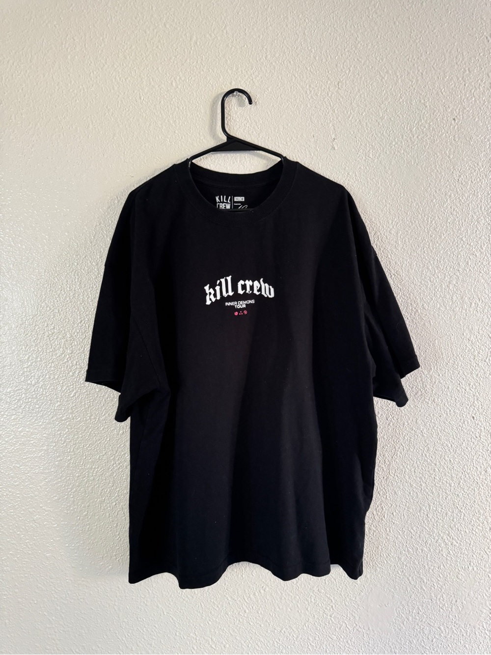 Kill Crew Black Short-Sleeve Graphic Tee with White Logo